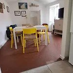 아파트 La Barca De La Vieille 2 *